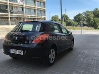 Usado Peugeot 308 Allure 120 CV (88 kW) 2010 Negro Berlina