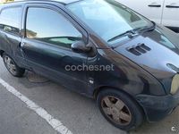 Usado Renault Twingo Privilege 75 CV (55 kW) 2006 Negro Utilitario