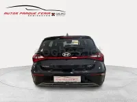 Nuevo Hyundai i20 Blackline 90 CV (66 kW) 2026 Negro Utilitario