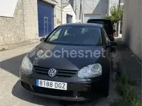 Usado VW Golf IV Highline 105 CV (77 kW) 2005 Negro Berlina