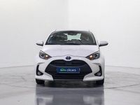 Usado Toyota Yaris Hybrid Active 116 CV (85 kW) 2023 Blanco Berlina