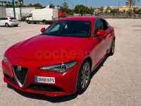 Usado Alfa Romeo Giulia Super 180 CV (132 kW) 2018 Rojo Berlina