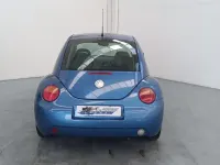 Usado VW New Beetle 90 CV (66 kW) 1999 Azul Utilitario