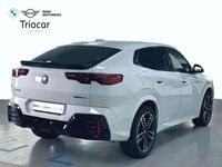 Usado BMW iX2 Luxury Line 150 kW (204 CV) 2025 Blanco SUV