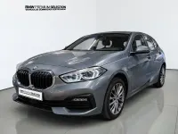 Usado BMW 118 Comfort Edition 136 CV (100 kW) 2024 Gris / plata Berlina