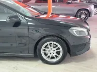 Usado Mercedes A200 Urban 136 CV (100 kW) 2015 Negro Utilitario