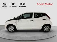 Usado Toyota Aygo X-play 72 CV (52 kW) 2019 Blanco Utilitario