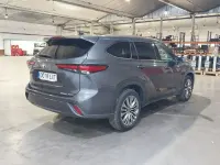 Usado Toyota Highlander Advance 247 CV (181 kW) 2022 Gris SUV