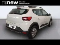 Usado Dacia Sandero 91 CV (66 kW) 2023 Blanco Berlina