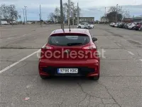 Usado Kia Rio 84 CV (61 kW) 2017 Rojo Berlina