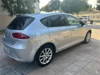 Usado Seat Leon Ecomotive 105 CV (77 kW) 2009 Gris / plata Utilitario