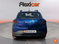 Usado Dacia Sandero Essentiel 91 CV (66 kW) 2023 Azul Berlina