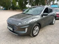 Usado Ford Kuga Titanium 150 CV (110 kW) 2023 Gris / plata SUV