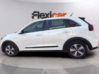 Usado Kia Niro 105 CV (77 kW) 2018 Blanco SUV