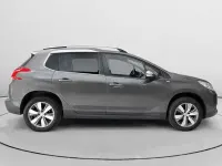 Usado Peugeot 2008 Style 100 CV (73 kW) 2016 Gris SUV