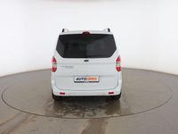 Usado Ford Tourneo Courier Titanium 95 CV (69 kW) 2018 Blanco Monovolumen