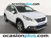 Usado Peugeot 2008 Allure 110 CV (80 kW) 2018 Blanco SUV