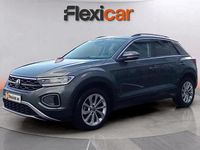 Usado VW T-Roc Life 150 CV (110 kW) 2023 Gris SUV