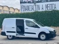 Usado Peugeot Partner Premium 100 CV (73 kW) 2018 Blanco Monovolumen