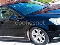 Usado Citroën C5 138 CV (101 kW) 2008 Negro Familiar