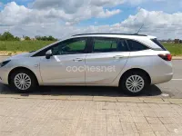 Usado Opel Astra Edition 105 CV (77 kW) 2020 Gris / plata Familiar
