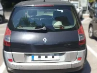 Usado Renault Scénic II Dynamique 106 CV (77 kW) 2007 Negro Monovolumen