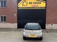 Usado Opel Corsa Essentia 70 HP (51 kW) 2005 Cinzento Citadino