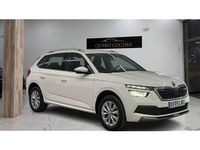 Usado Skoda Kamiq Ambition 110 CV (80 kW) 2022 Blanco SUV