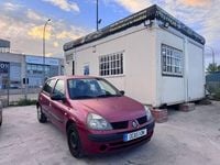 Usado Renault Clio II Campus 85 CV (62 kW) 2004 Rojo Berlina