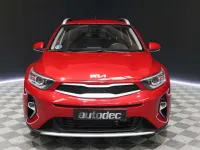 Usado Kia Stonic 99 CV (72 kW) 2023 Rojo SUV