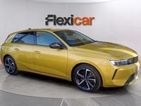 Usado Opel Astra 181 CV (133 kW) 2022 Amarillo Berlina