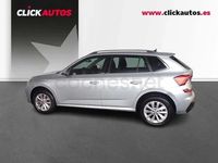 Usado Skoda Kamiq Selection 95 CV (69 kW) 2025 Gris / plata SUV