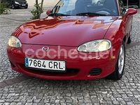 Usado Mazda MX5 Active 110 CV (80 kW) 2004 Rojo Descapotable