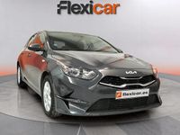 Usado Kia Ceed 120 CV (88 kW) 2023 Gris Utilitario