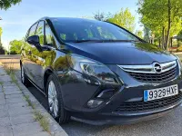 Usado Opel Zafira Family 140 CV (102 kW) 2014 Negro Monovolumen