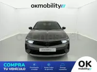 Usado Opel Astra 130 CV (95 kW) 2023 Gris / plata Berlina