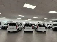 Usado Opel Combo Business Edition 102 CV (75 kW) 2021 Blanco Monovolumen