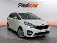 Usado Kia Carens 136 CV (100 kW) 2017 Blanco Monovolumen