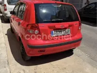 Usado Hyundai Getz 63 CV (46 kW) 2005 Rojo Utilitario