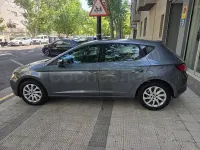 Usado Seat Leon Style 105 CV (77 kW) 2013 Gris / plata Berlina