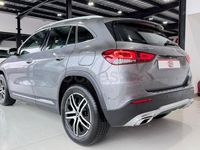 Usado Mercedes GLA200 150 CV (110 kW) 2021 Gris / plata SUV