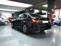 Begagnad BMW 320e Comfort Edition 190 HK (139 kW) 2022 Svart Sedan