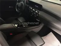 Usado Mercedes A180 116 CV (85 kW) 2020 Gris / plata Berlina