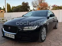 Usado Jaguar XE Portfolio 180 CV (132 kW) 2018 Negro Berlina