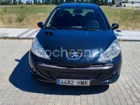 Usado Peugeot 206+ 70 CV (51 kW) 2012 Negro Utilitario
