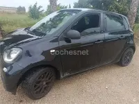 Usado Smart ForFour Prime 90 CV (66 kW) 2017 Negro Utilitario
