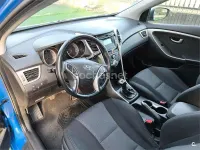 Usado Hyundai i30 110 CV (80 kW) 2015 Azul Berlina