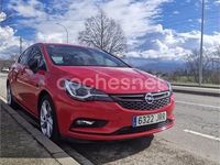 Usado Opel Astra Excellence 125 CV (91 kW) 2016 Rojo Berlina