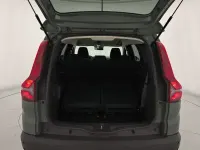 Usado Dacia Jogger Expression 101 CV (74 kW) 2025 Verde Monovolumen