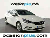 Usado Opel Astra Excellence 136 CV (100 kW) 2017 Blanco Familiar